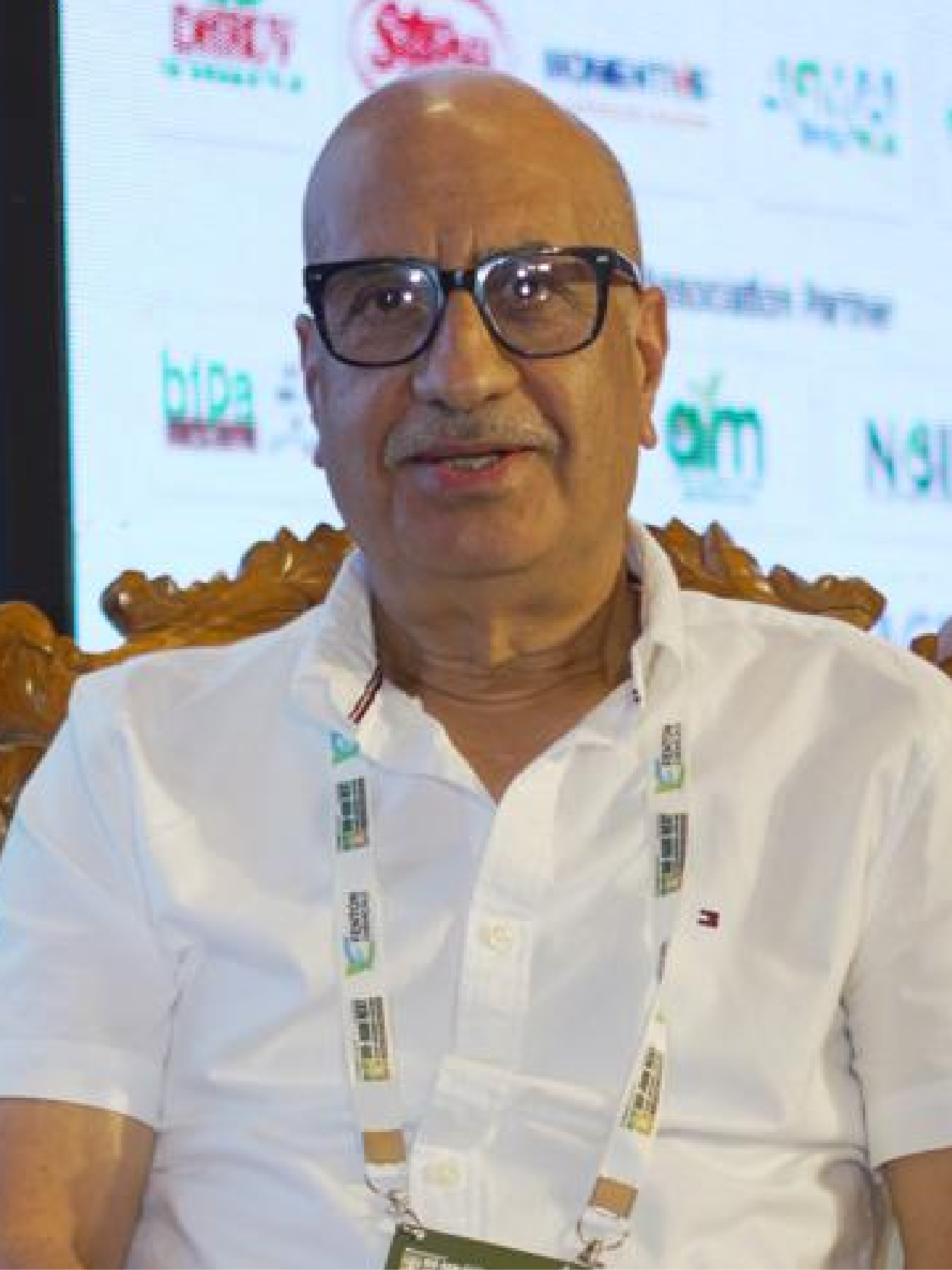 Mr. Kanwal Bhat